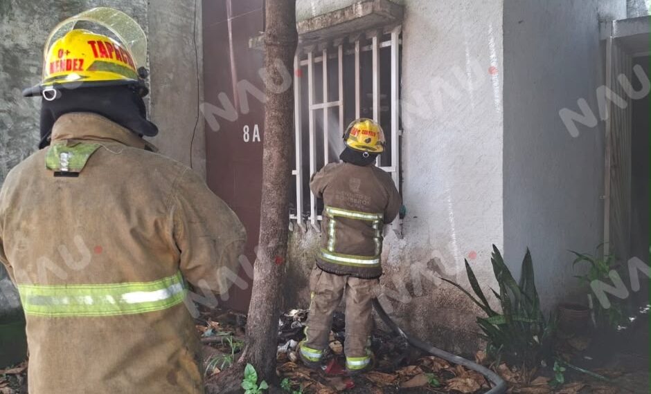 Incendio en vivienda moviliza a cuerpos de emergencia en la colonia Carmen Maravillas de Tapachula