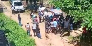 Tensión durante diligencia de desalojo en la colonia Las Conchitas de Tapachula