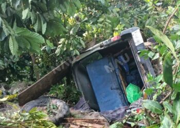 Fatal volcadura de colectivo en la Ruta del Café deja un fallecido y varios lesionados