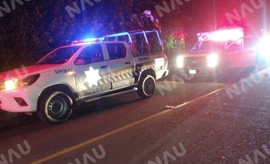 Vehículo cae a un barranco en la carretera Tapachula–Nueva Alemania; cuerpos de emergencia atienden la emergencia