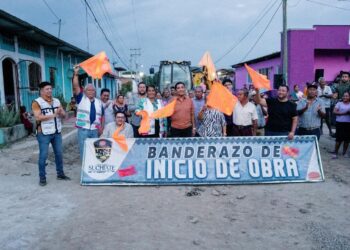 Inicia pavimentación de calle en el ejido Jesús para mejorar el acceso a escuela primaria