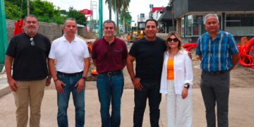 Eduardo Ramírez y Yamil Melgar supervisan transformación urbana de la 17 Oriente