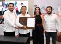Eduardo Ramírez fortalece atención al magisterio y entrega apoyos del programa Cuidar es Amar