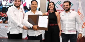 Eduardo Ramírez fortalece atención al magisterio y entrega apoyos del programa Cuidar es Amar