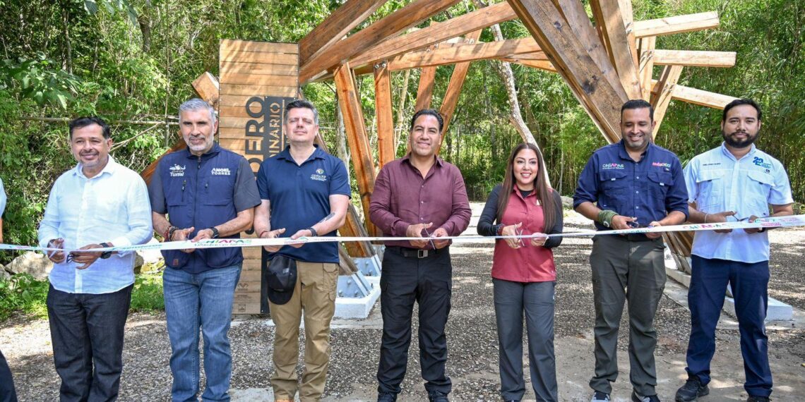 Eduardo Ramírez inaugura el Sendero Extraordinario “Pañuelo Rojo” en el Cañón del Sumidero