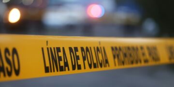 Hallan sin vida a joven de 22 años en un río; investigan causa de muerte
