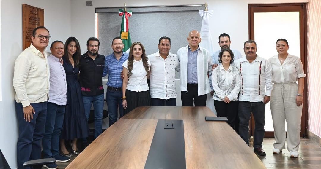 Eduardo Ramírez y Unesco alistan Celebración Global del Día Internacional de la Alfabetización en Chiapas
