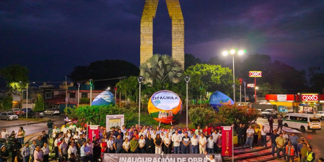 Yamil Melgar entrega rehabilitación integral de la Glorieta Bonanza