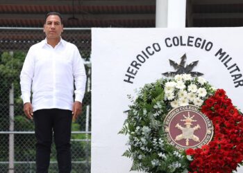 Eduardo Ramírez participa en la conmemoración de la Gesta Heroica de los Niños Héroes