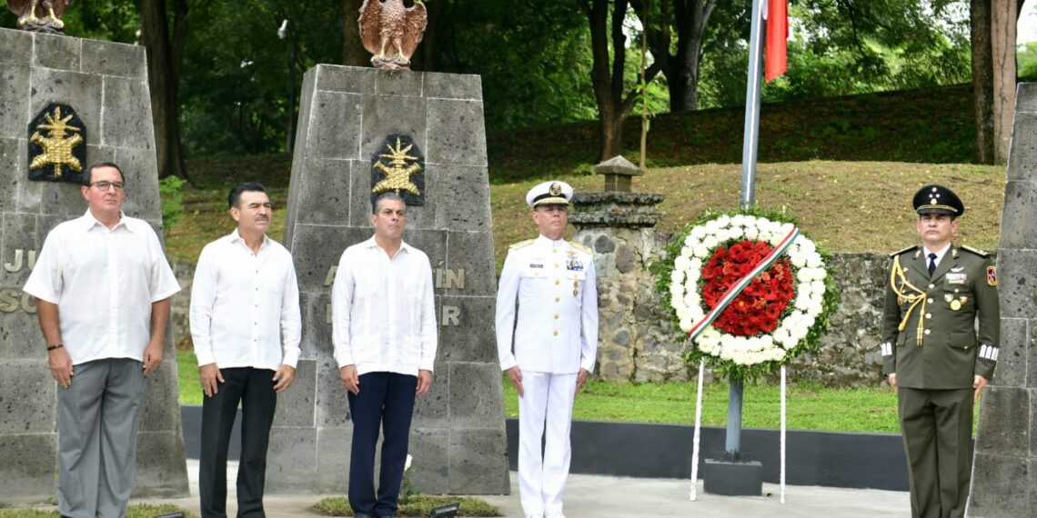 Yamil Melgar llama a juventudes a honrar legado patrio