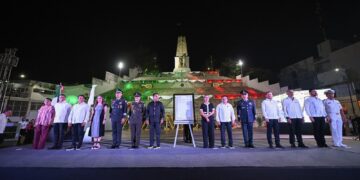 Eduardo Ramírez encabeza conmemoración de 202 años de la Federación de Chiapas a México