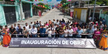 YAMIL MELGAR ENTREGA PAVIMENTACIÓN INTEGRAL EN PUERTO MADERO