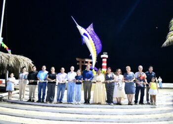 Puerto Madero se transforma: Yamil Melgar entrega apoyos pesqueros e inaugura el monumento al pez vela