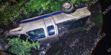 Camioneta cae a barranco tras choque múltiple en Tapachula