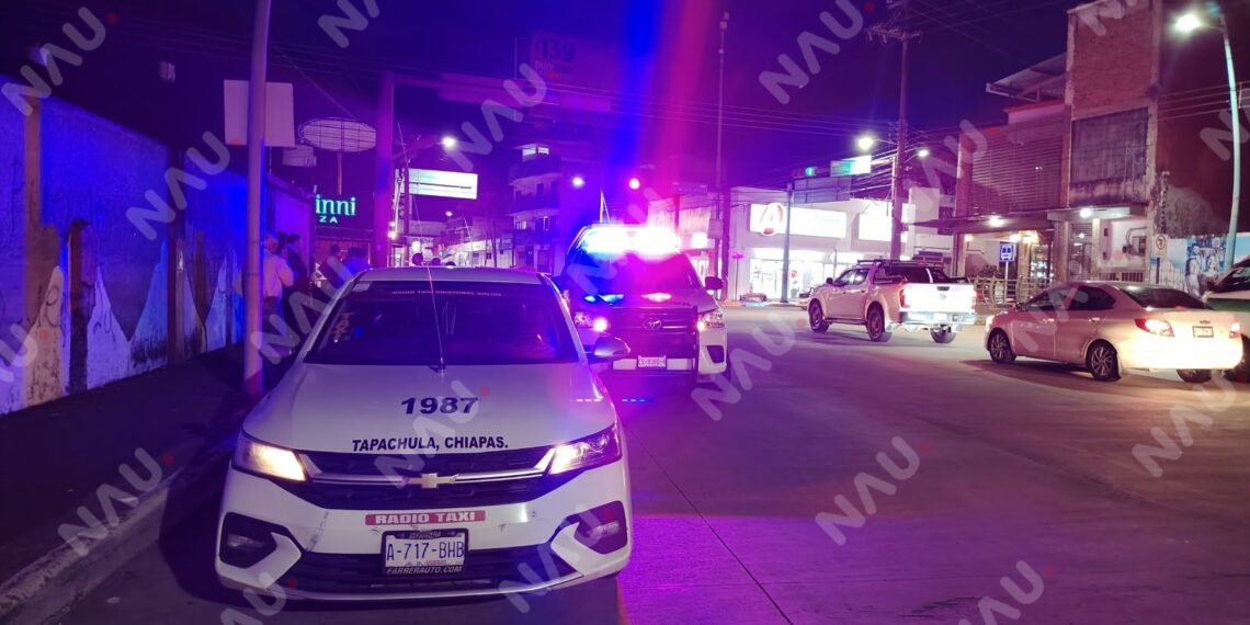 Accidente entre taxi y ciclista deja un lesionado en Tapachula