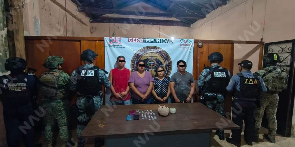 Detienen a cuatro personas durante cateo en Mapastepec; investigan presunta distribución de droga