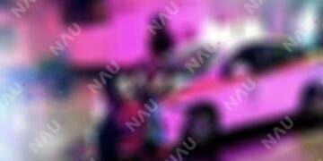 Dos menores resultan lesionados en choque de motocicleta y taxi en Tapachula