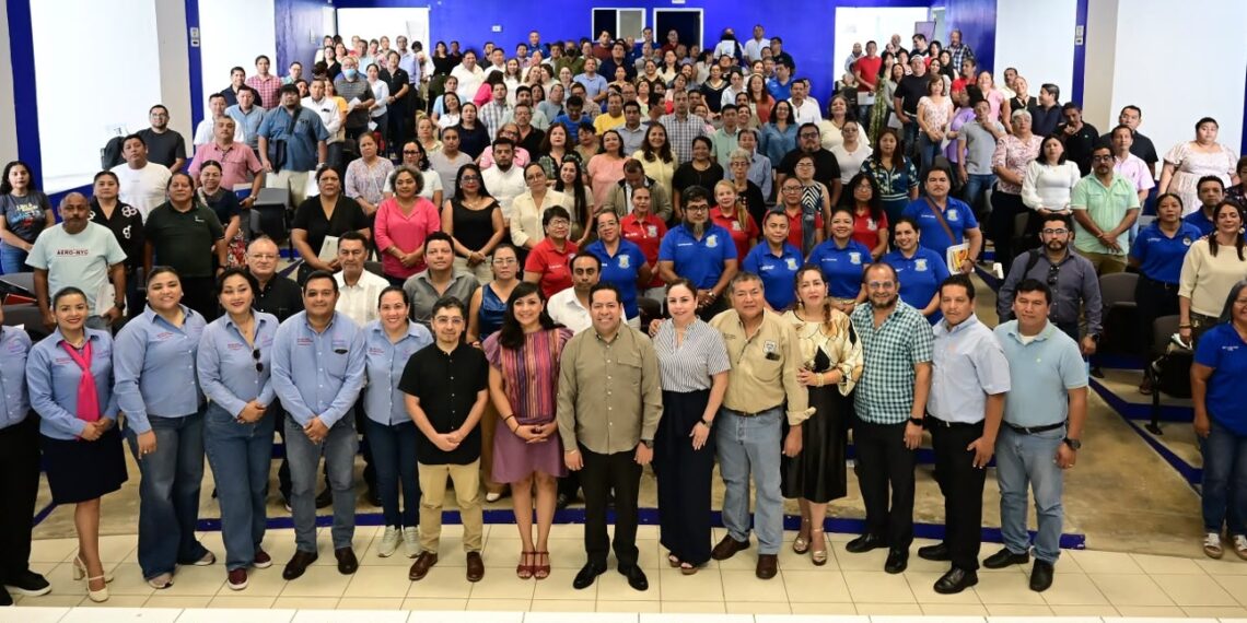 Chiapas lleva formación socioemocional a docentes de media superior para atender estrés, conflictos y clima escolar.