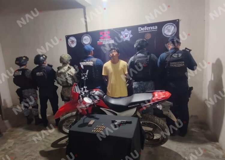 Detienen a guatemalteco con arma calibre 5.7 en Suchiate; investigan procedencia
