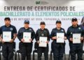 Eduardo Ramírez entrega certificados de bachillerato a policías de seis municipios