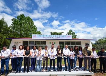 Eduardo Ramírez fortalece la educación, la salud y el bienestar en Honduras de la Sierra