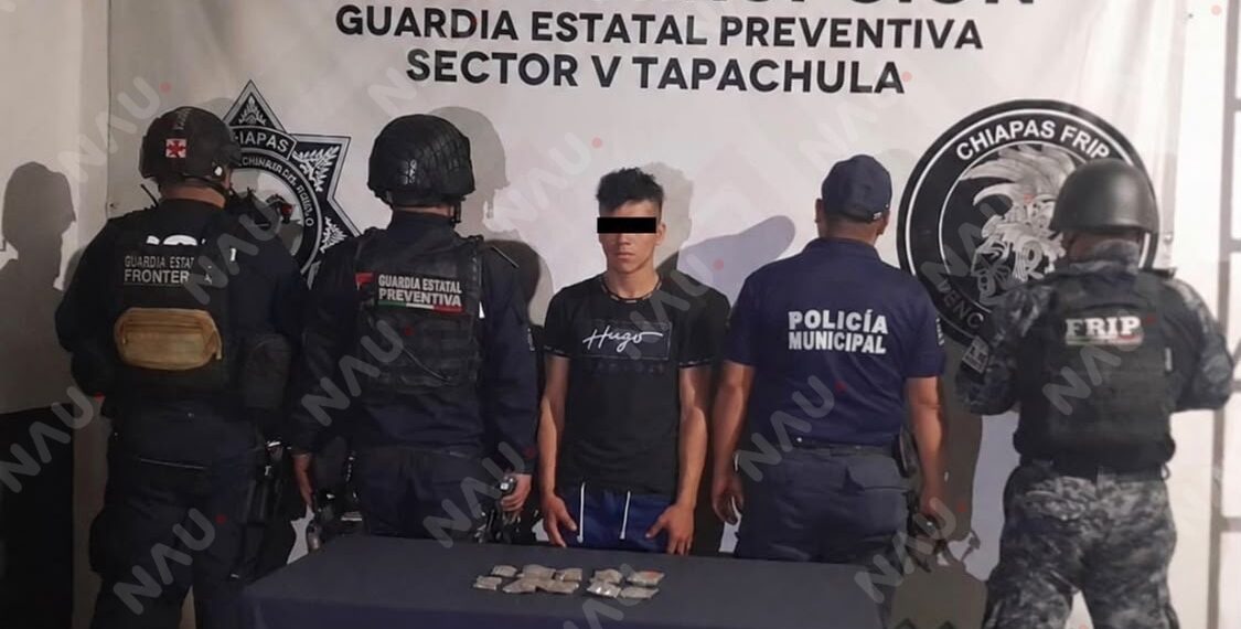 Aseguran 10 bolsitas con presunta marihuana; un hombre queda a disposición de la Fiscalía
