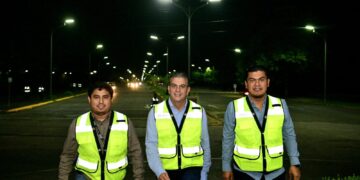 Yamil Melgar supervisa alumbrado público en calles de Tapachula