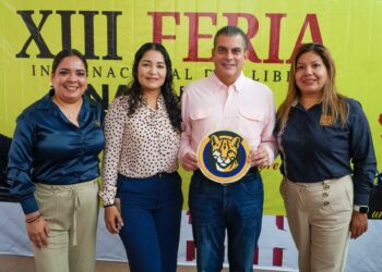 Leer nos permite trascender en la historia: Yamil Melgar