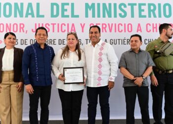 Fiscal del pueblo, Jorge Luis Llaven Abarca, y Eduardo Ramírez Aguilar celebran el Día Nacional del Ministerio Público
