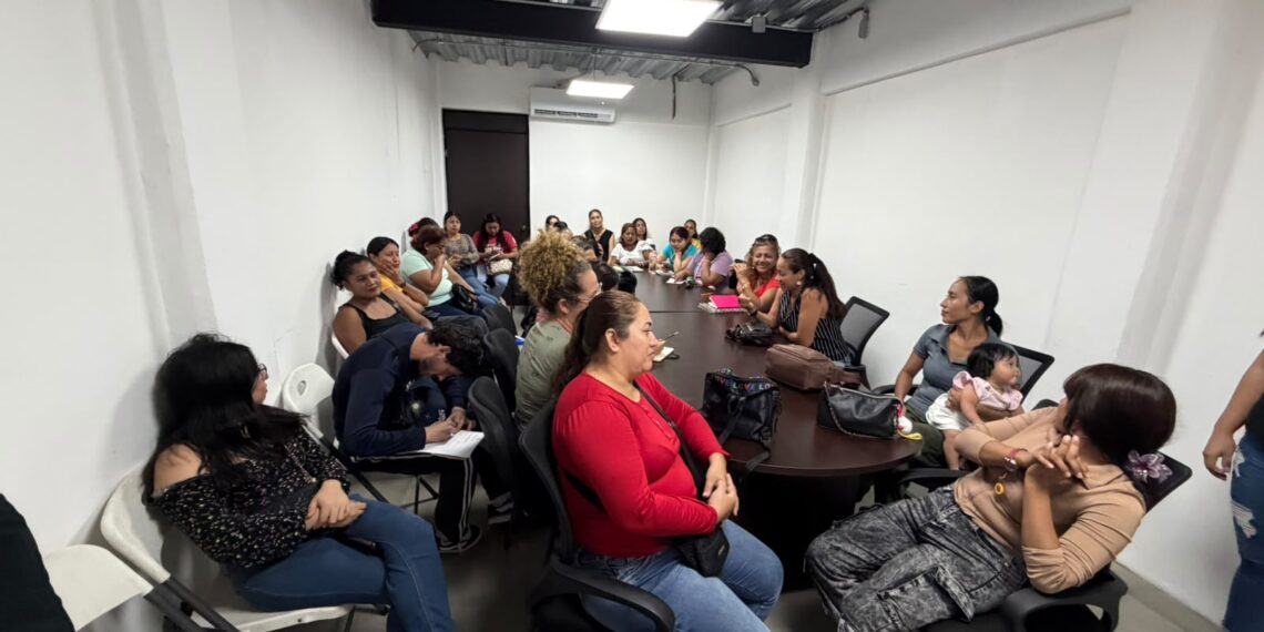 Entre nervios y nuevas metas, más de 25 mujeres se preparan para tomar el volante
